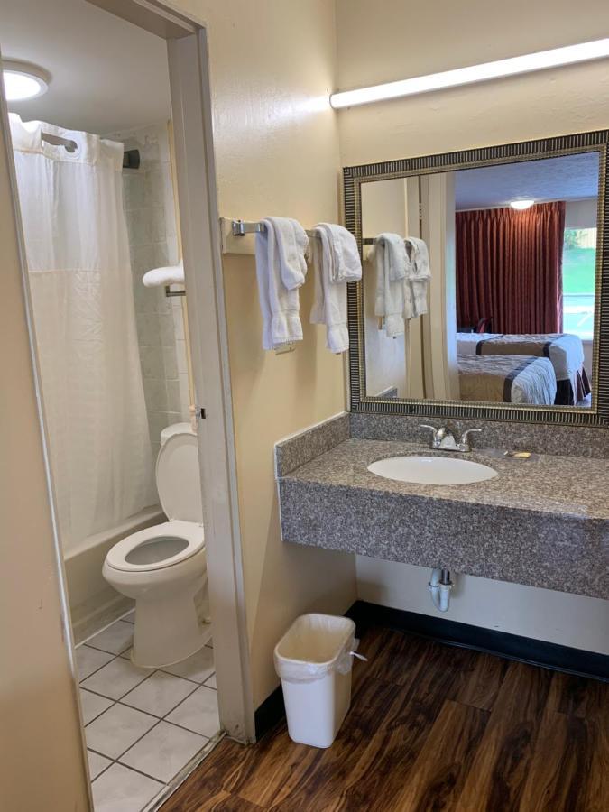 Country Hearth Inn & Suites Cartersville Exteriör bild