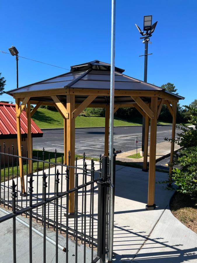 Country Hearth Inn & Suites Cartersville Exteriör bild