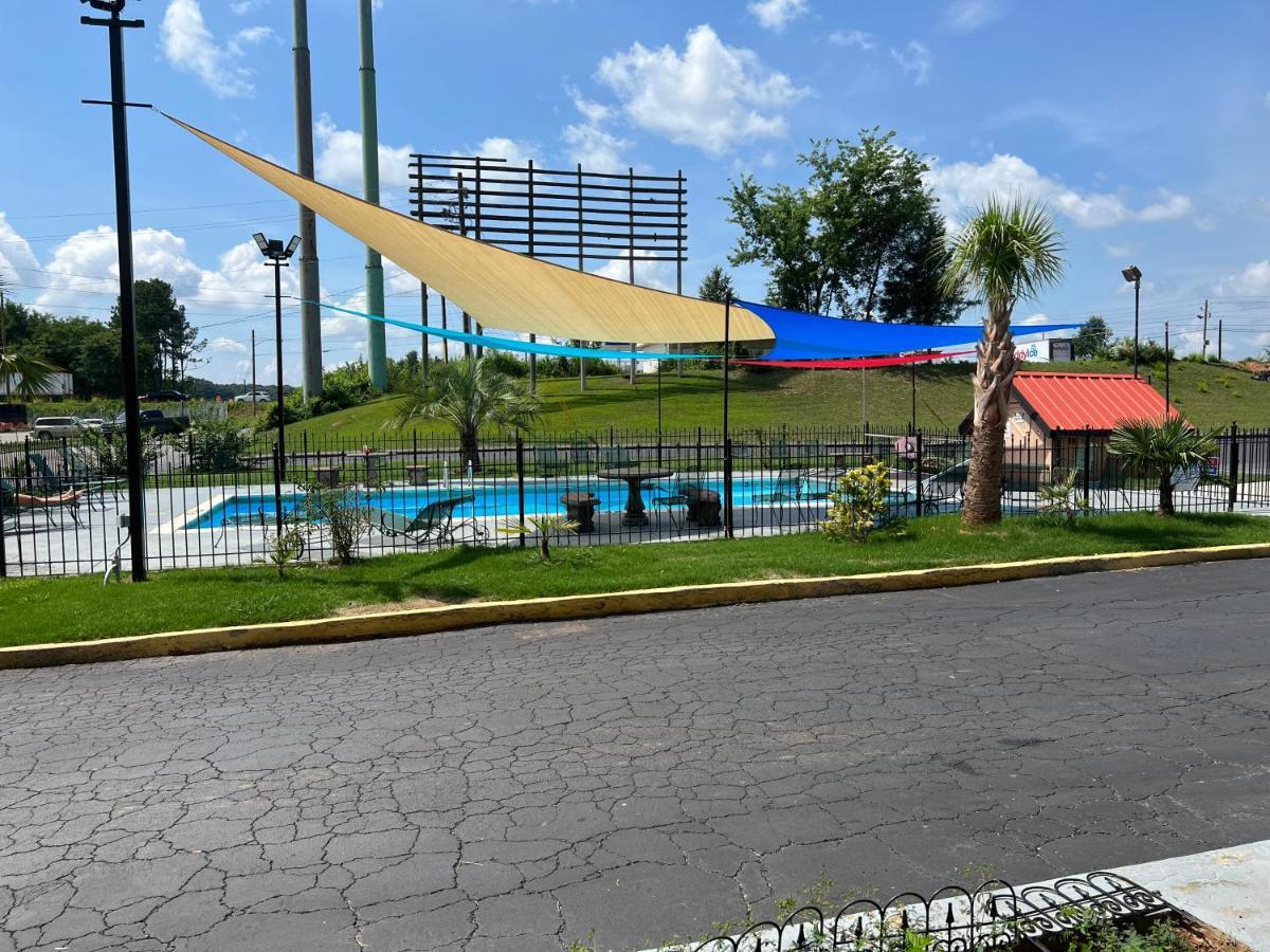 Country Hearth Inn & Suites Cartersville Exteriör bild