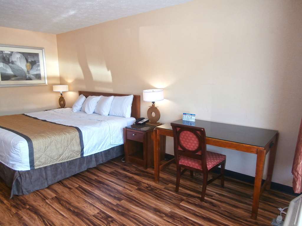 Country Hearth Inn & Suites Cartersville Rum bild
